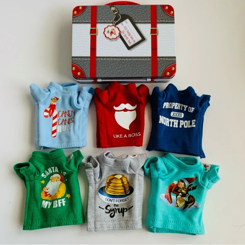 Elf on The Shelf Scout Elf T-shirt Collection with Tin Suitcase - Picture 2 of 8